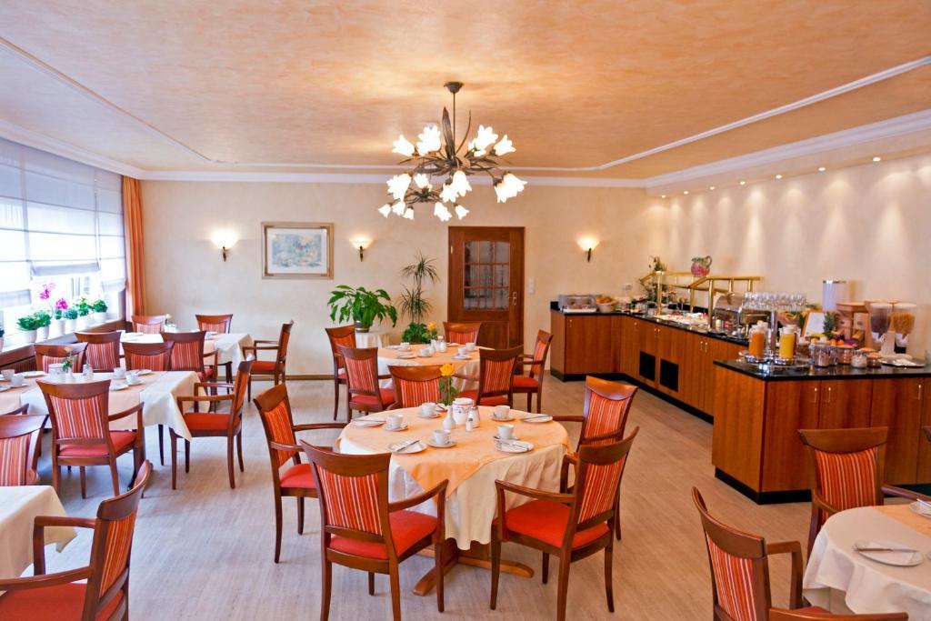 Hotel Rosenhof Kerpen  Buitenkant foto