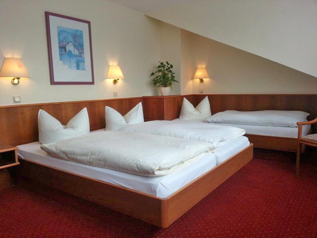 Hotel Rosenhof Kerpen  Kamer foto