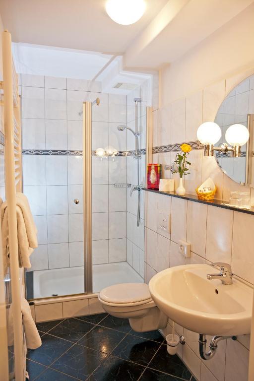 Hotel Rosenhof Kerpen  Kamer foto